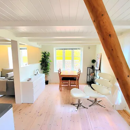 Διαμέρισμα Fancy 2 Bedroom Flat, Cathedral View ! *