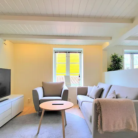 Fancy 2 Bedroom Flat, Cathedral View ! * Τρόντχαϊμ