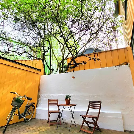 Fancy 2 Bedroom Flat, Cathedral View ! *